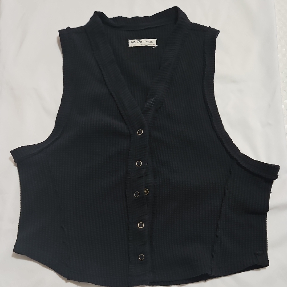 We The Free Black Sleeveless Button-Down Shirt